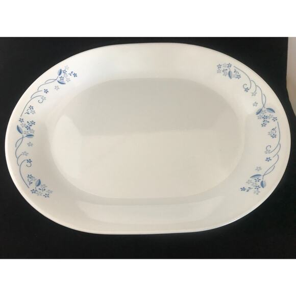 Corning Provincial Blue (Corelle) 12" Oval Serving Platter White/Blue Floral VTG - Picture 1 of 3